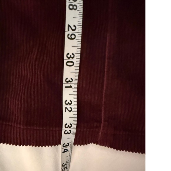 Levis Womens Corduroy Jumper Dress Burgundy Button Front Slim Fit NWT - Picture 4 of 6